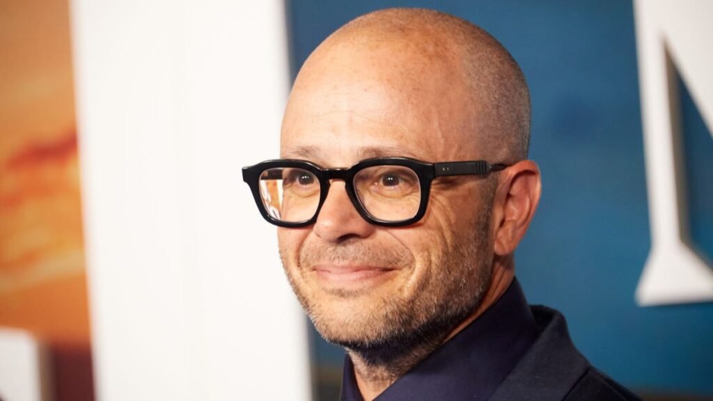 Damon Lindelof official photo