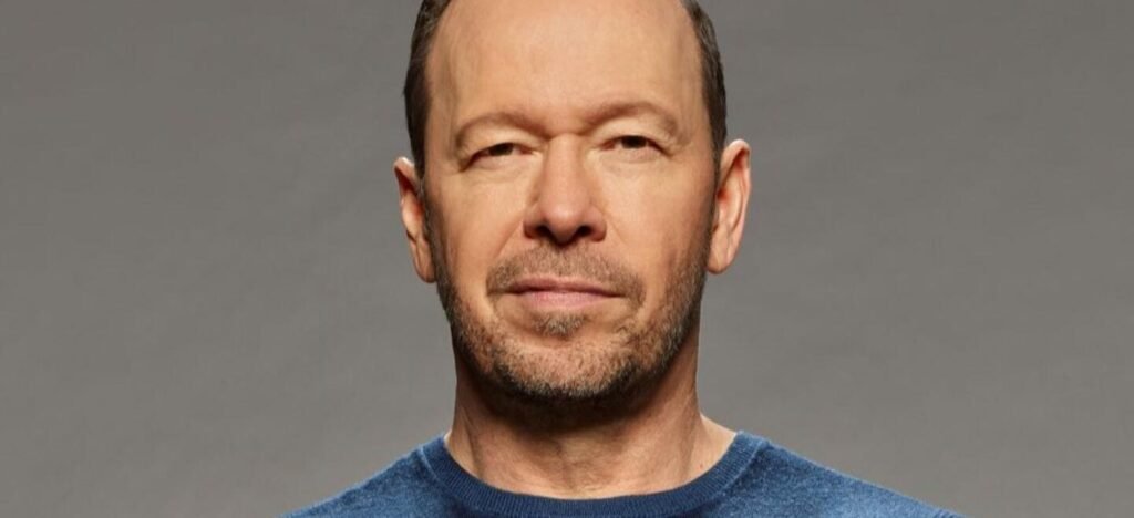 Donnie Wahlberg official photo