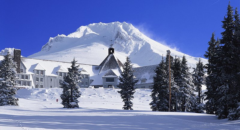Timberline Lodge exterior, the Overlook Hotel from The Shining, horror filming location