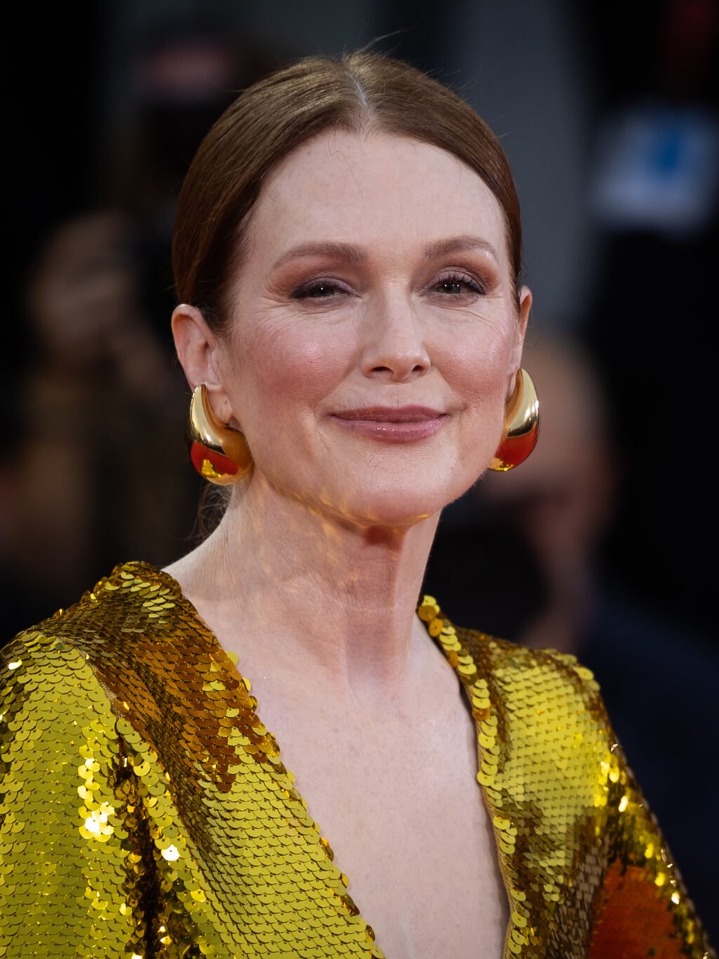 Julianne Moore official photo